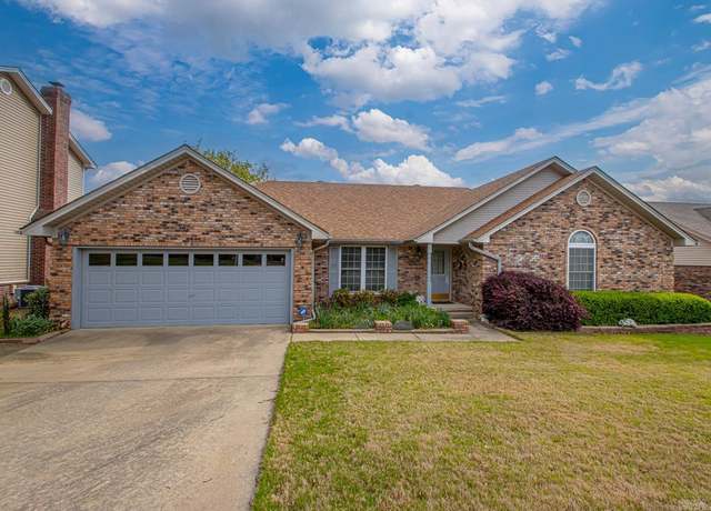 Property at 8016 Beechfield Dr, North Little Rock, AR 72116, 3 beds, 2 baths