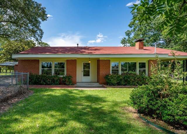 Property at 1616 Lorance Dr, Little Rock, AR 72206, 2 beds, 1 bath