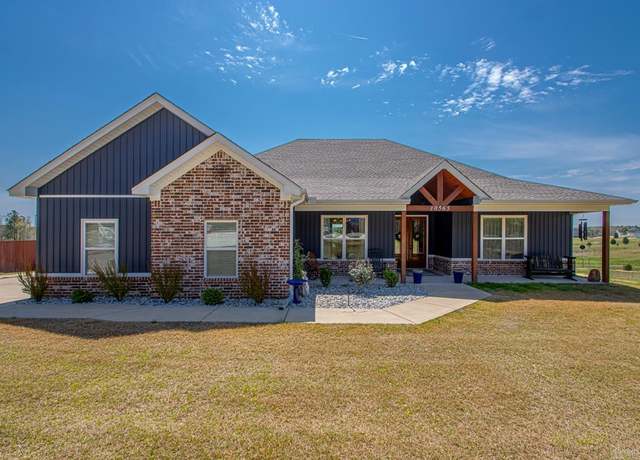Property at 10565 298 Hwy, Benton, AR 72019, 4 beds, 2 baths