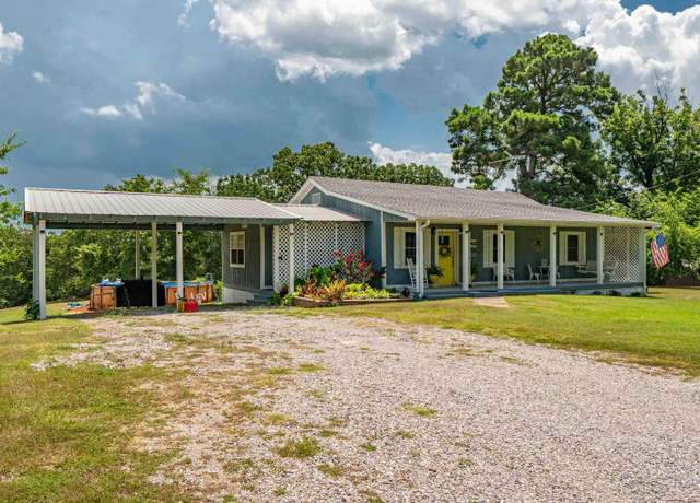 Property at 4192 Sycamore Dr, Bismarck, AR 71929, 2 beds, 2 baths