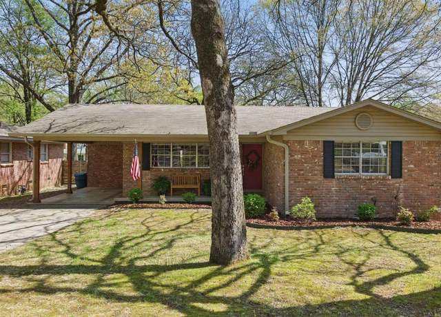 Property at 907 N Bryan St, Little Rock, AR 72207, 3 beds, 2 baths