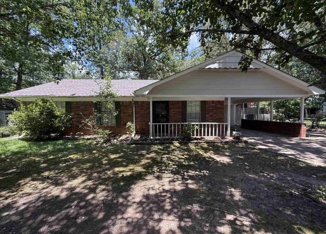 Property at 613 Winchester Ave, White Hall, AR 71602, 3 beds, 1.5 baths