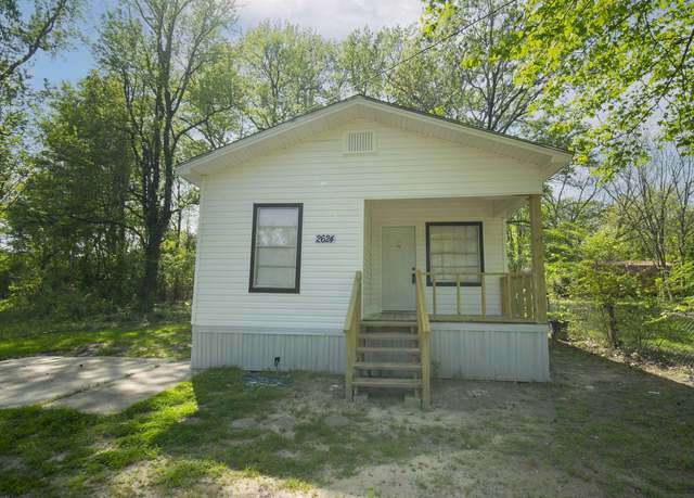 Property at 2624 N College Ave, El Dorado, AR 71730, 2 beds, 2 baths
