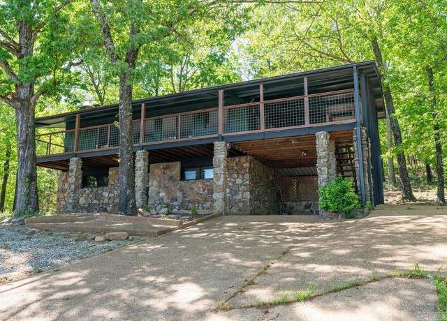 Property at 858 Dave Creek Pkwy, Fairfield Bay, AR 72088, 4 beds, 3 baths
