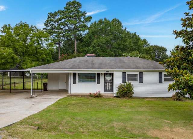 Property at 16704 Barbara Ann Dr, Little Rock, AR 72206, 3 beds, 2 baths