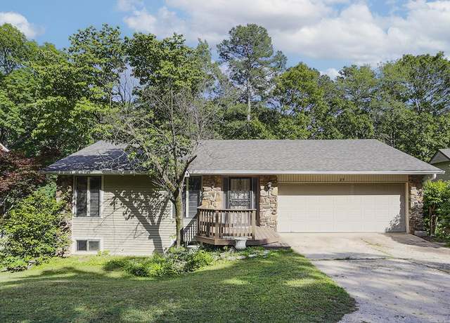 Property at 29 Flintwood Dr, Little Rock, AR 72227, 3 beds, 2.5 baths