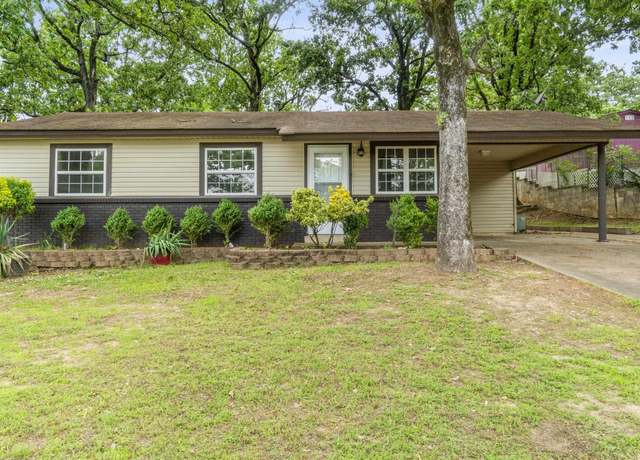 Property at 5209 Pike Ave, North Little Rock, AR 72118, 3 beds, 2 baths