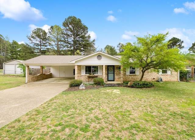 Property at 2417 Briarwood Dr, Malvern, AR 72104, 3 beds, 2 baths