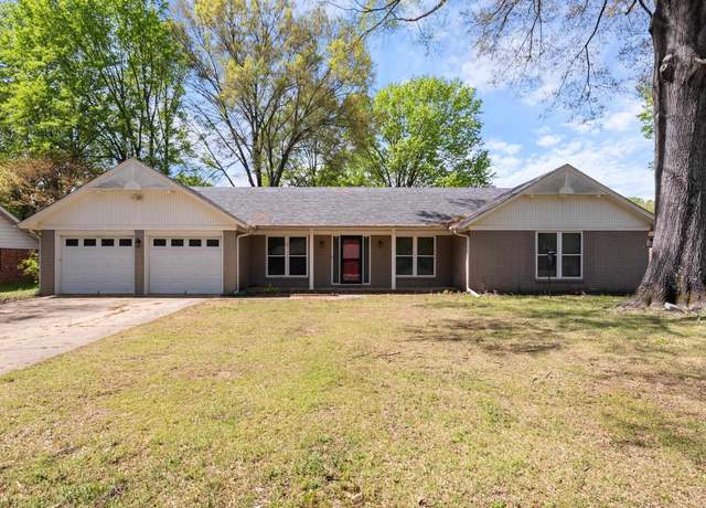 Property at 9 White Oak Dr, Conway, AR 72034, 4 beds, 2.5 baths