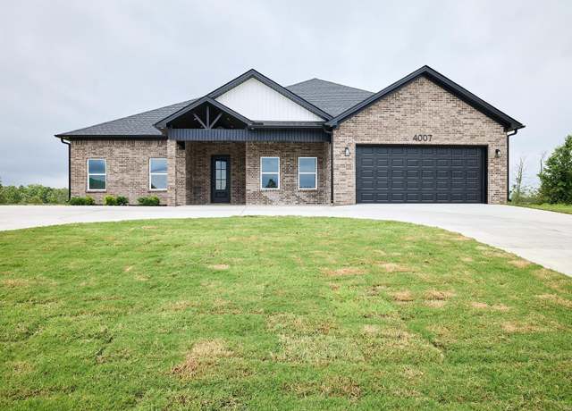 Property at 4007 Creek Top, Bauxite, AR 72011, 4 beds, 2.5 baths