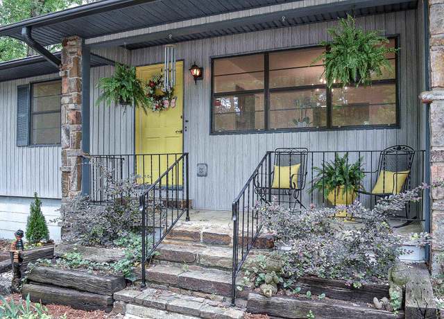 Property at 30 Segovia Dr, Hot Springs Village, AR 71909, 3 beds, 2 baths