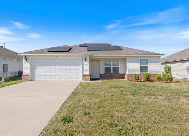 Property at 11 Summer Breeze, Conway, AR 72032, 3 beds, 2 baths