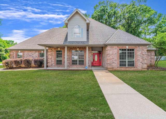 Property at 15 Hallie Ct, Cabot, AR 72023, 3 beds, 3.5 baths