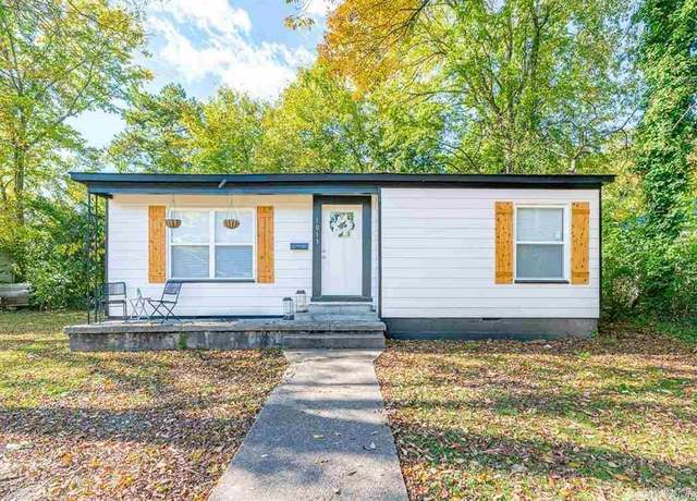 Property at 1013 Faulkner St, Conway, AR 72034, 3 beds, 1 bath