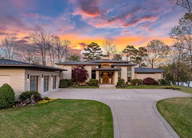 Property at 7 Tiburon Ln, Hot Springs Village, AR 71909, 3 beds, 4.5 baths