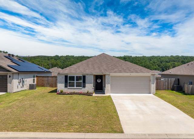 Property at 3 Sun Drenched Trl, Conway, AR 72032, 3 beds, 2 baths