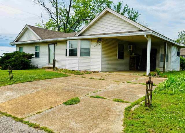 Property at 31 Main St, Oxford, AR 72565, 3 beds, 2 baths