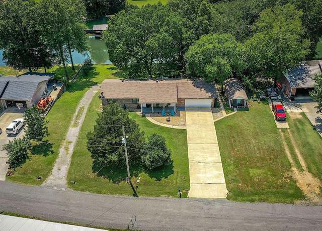 Property at 358 Buccaneer St, Hot Springs, AR 71913, 3 beds, 3 baths