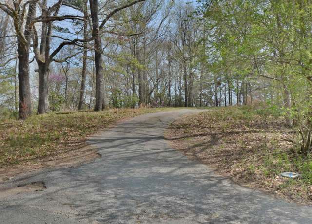 Property at 1024 Mineral St, Hot Springs, AR 71913