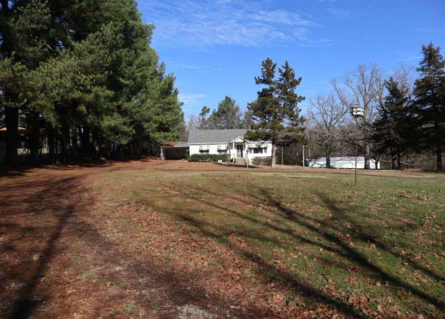 Property at 533 North St, Salem, AR 72576, 4 beds, 1.5 baths