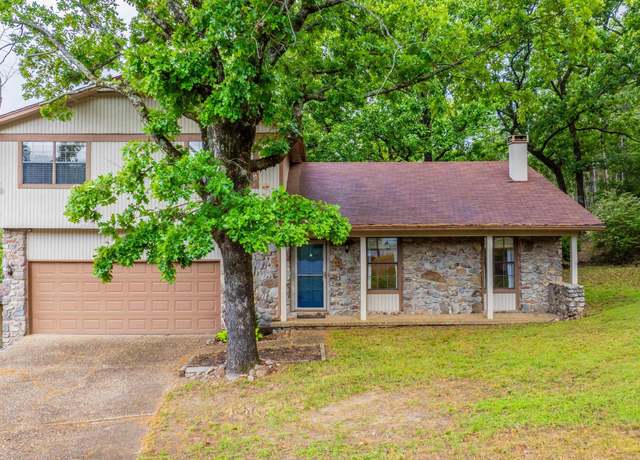 Property at 4 Desoto Forest Cv, Little Rock, AR 72211, 3 beds, 2 baths