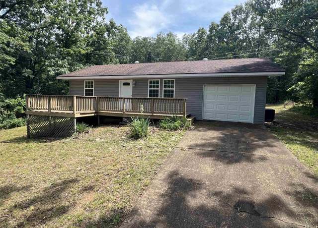 Property at 901 W Tri Lakes Dr, Horseshoe Bend, AR 72512, 2 beds, 1 bath