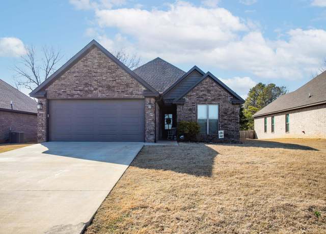 Property at 525 Wiregrass Way, Jonesboro, AR 72405, 3 beds, 2 baths