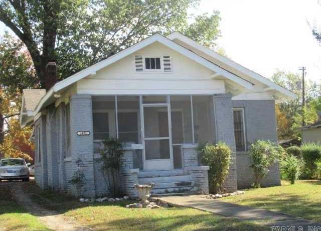 Property at 2405 Vance St, Little Rock, AR 72206, 3 beds, 1.5 baths