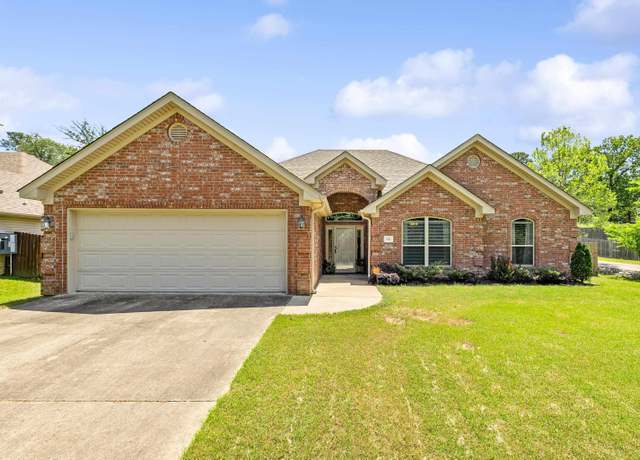 Property at 2121 Hickory Dr, Bryant, AR 72022, 3 beds, 2 baths