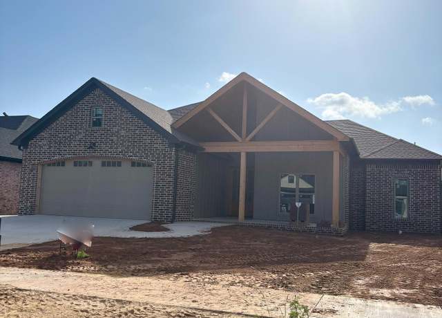 Property at 1420 Ivy Place Dr, Conway, AR 72034, 3 beds, 2.5 baths