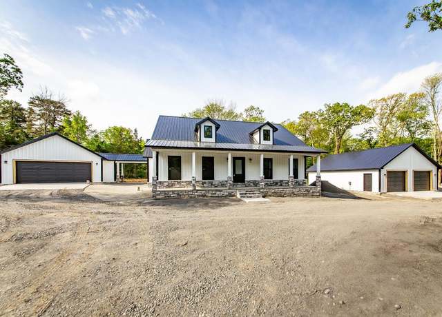 Property at 125 Red Fox, Greers Ferry, AR 72067, 3 beds, 2 baths