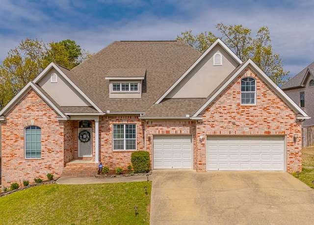 Property at 2611 Valley Park Dr, Little Rock, AR 72122, 5 beds, 3.5 baths