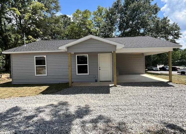Property at 511 Moore St, Malvern, AR 72104, 3 beds, 2 baths