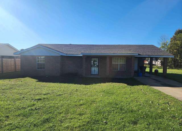 Property at 2628 Redhaven Dr, Forrest City, AR 72335, 3 beds, 2 baths