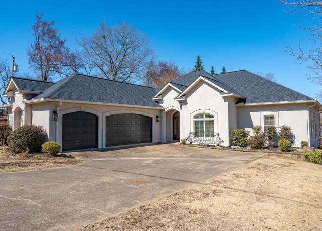 Property at 188 Arkota Shores Dr, Hot Springs, AR 71913, 4 beds, 2 baths