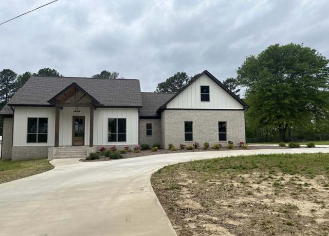 Property at 36 Church Cir, Greenbrier, AR 72058, 3 beds, 2.5 baths