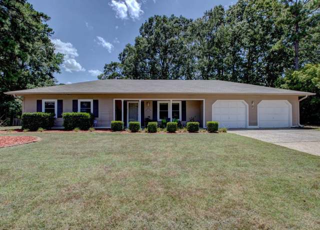 Property at 43 Ophelia Dr, Maumelle, AR 72113, 3 beds, 2 baths