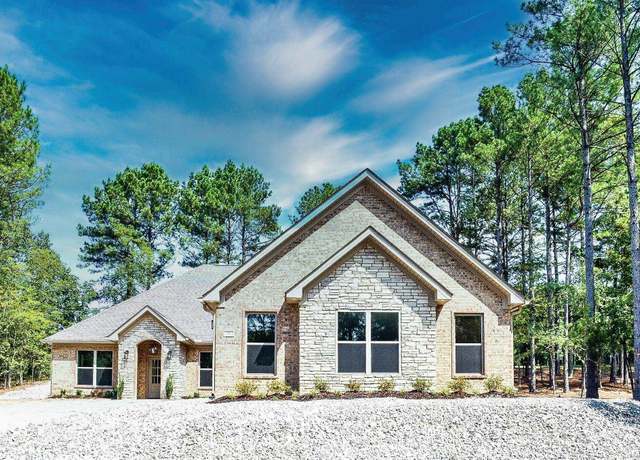 Property at 93 Panorama Dr, Hot Springs Village, AR 71909, 4 beds, 2.5 baths