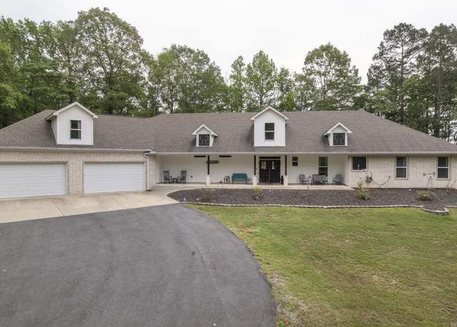 Property at 10820 W Sardis Rd, Bauxite, AR 72011, 4 beds, 3.5 baths