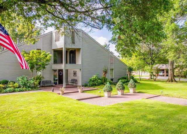 Property at 19 Privett Park Dr Dr, Lonoke, AR 72086, 3 beds, 2.5 baths
