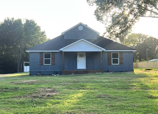 Property at 2111 Evening St, Judsonia, AR 72081, 4 beds, 2 baths