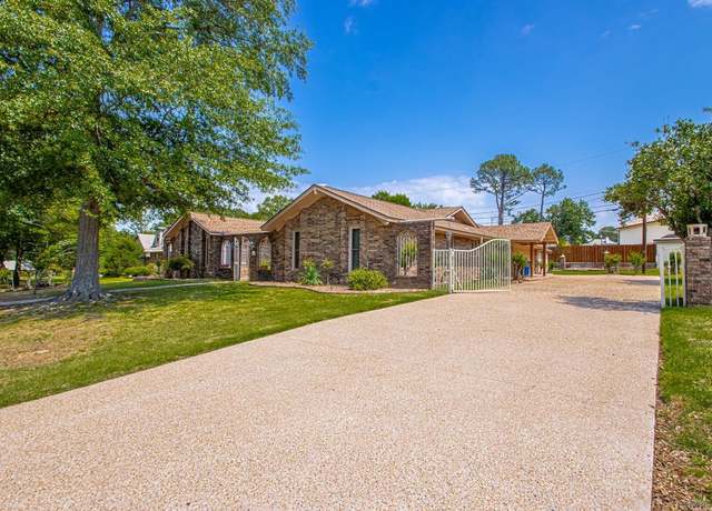 Property at 1209 Silverwood Trl, North Little Rock, AR 72116, 3 beds, 2.5 baths