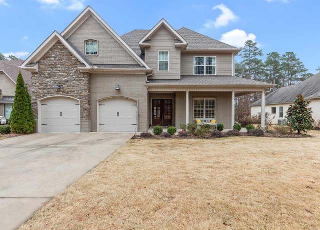 Property at 203 Miramar Blvd, Little Rock, AR 72223, 5 beds, 4 baths