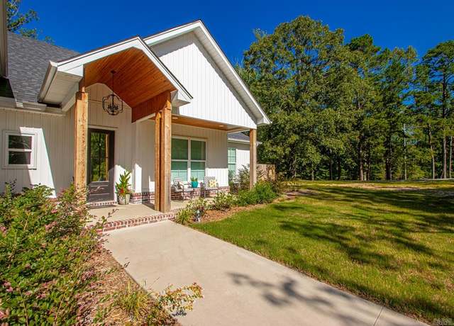 Property at 5947 Beth Ln Ln, Benton, AR 72019, 4 beds, 2.5 baths