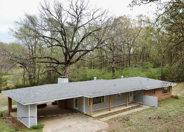 Property at 905 N Montgomery St, AR 72830, 3 beds, 2 baths