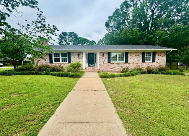 Property at 1 Mark Pl, Conway, AR 72034, 3 beds, 2 baths