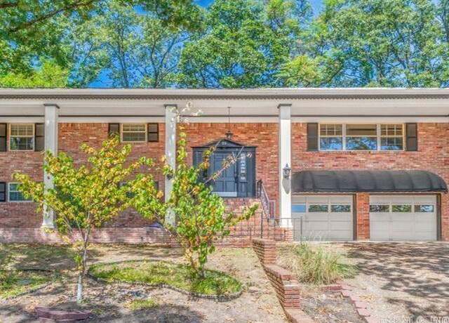 Property at 22 Nob Hill Cv, Little Rock, AR 72205, 5 beds, 3 baths