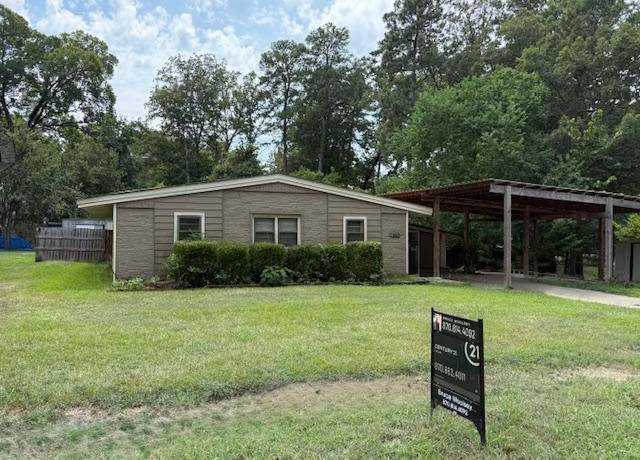 Property at 1005 W 6th St, El Dorado, AR 71730, 3 beds, 1.5 baths