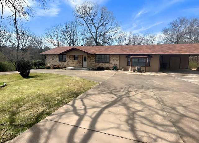 Property at 2203 Cordie Dr, Mena, AR 71953, 3 beds, 3 baths