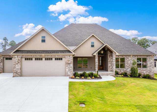 Property at 1640 Dolphin Dr, Conway, AR 72034, 4 beds, 3.5 baths